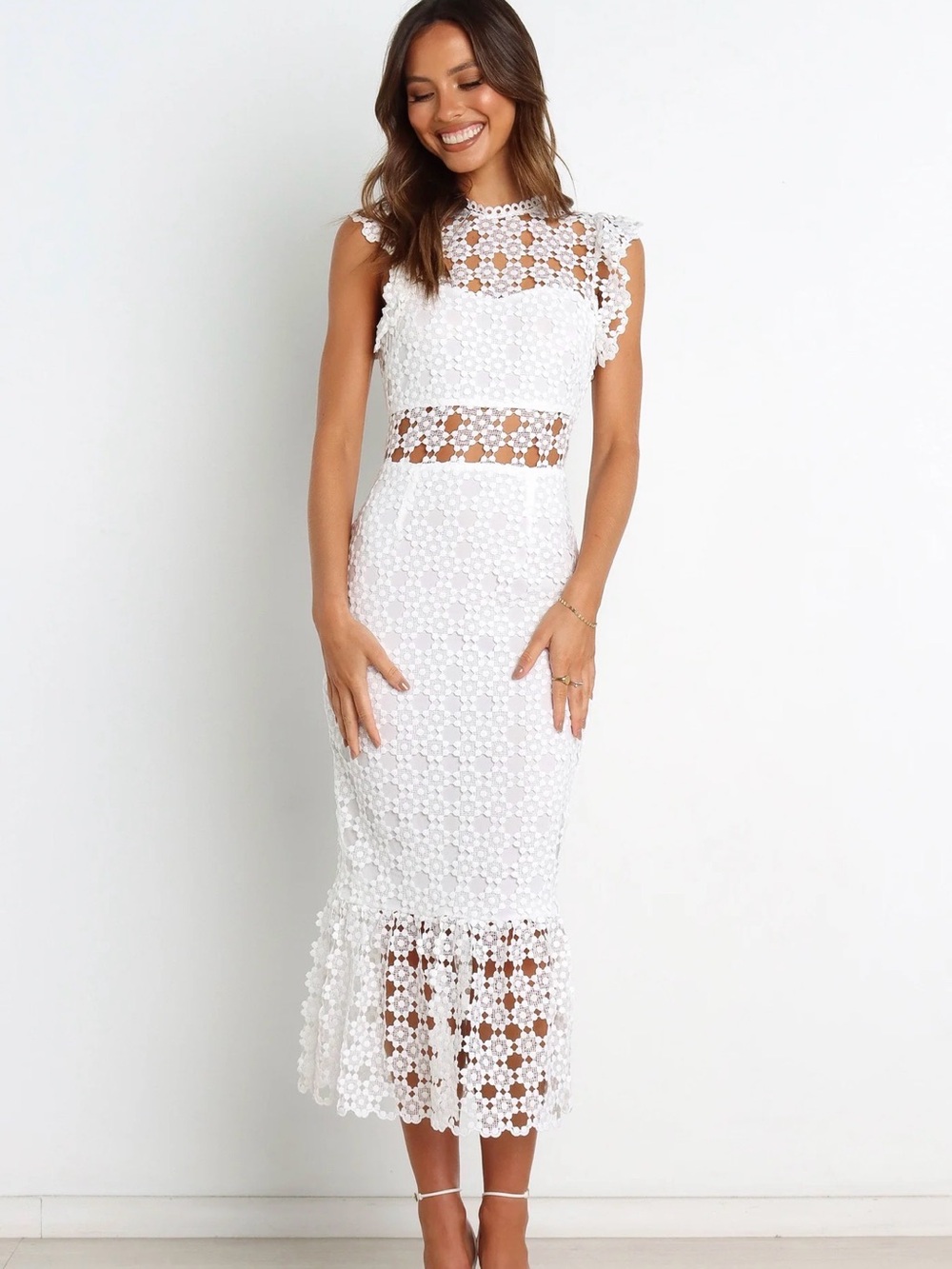 Petal & Pup Lauren Dress White Lace Midi Dress Size 4  Bridal Shower Wedding - Picture 4 of 13